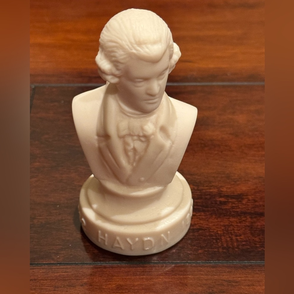 White Haydn, plastic/vinyl Bust statuette. EUC